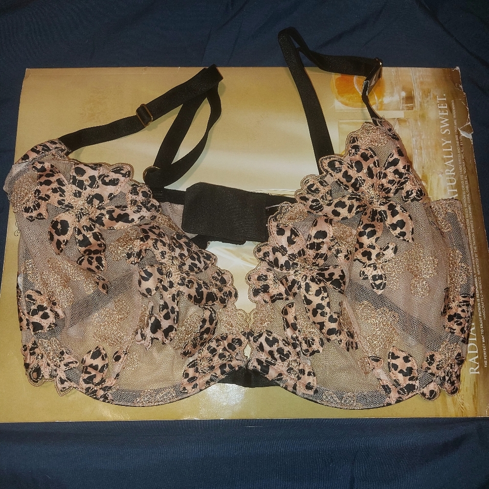 Victoria Secret Bra 34DD